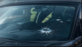 Steinschlag in der Windschutzscheibe